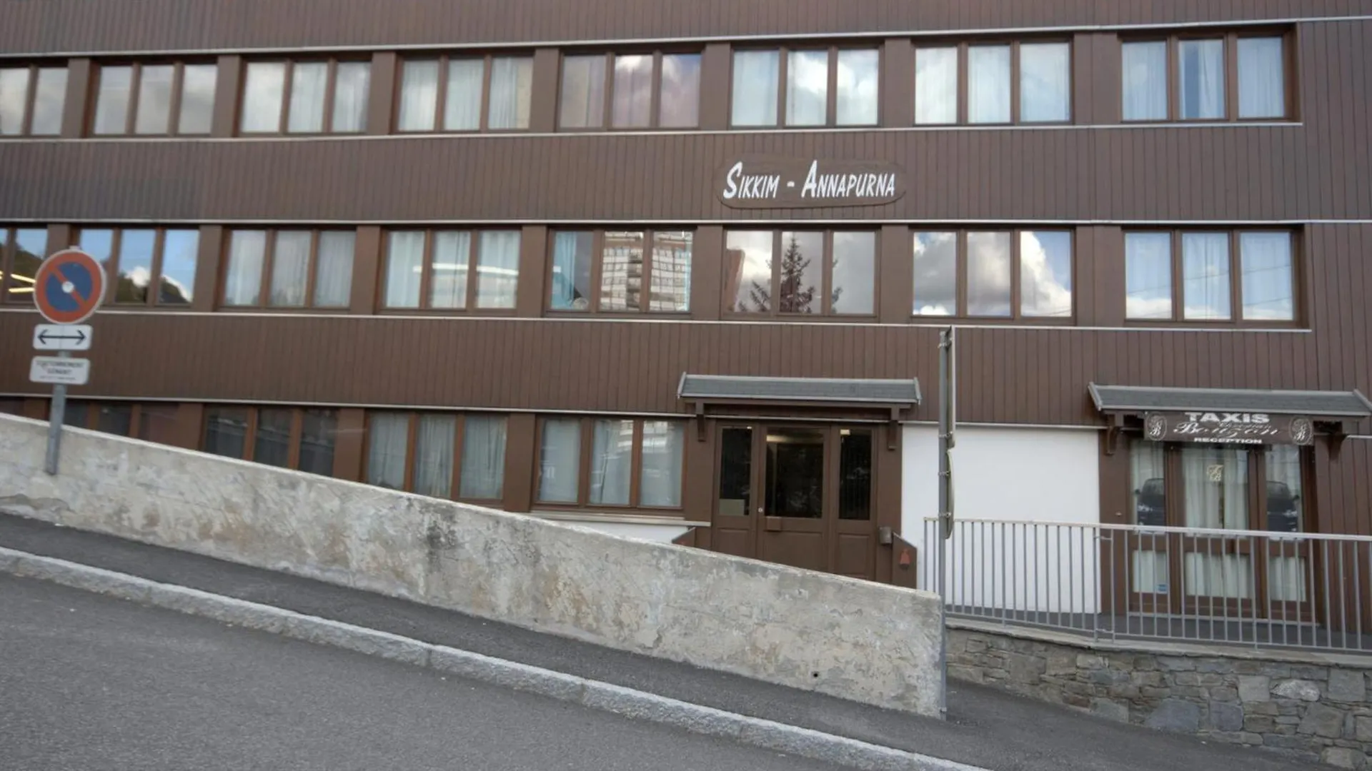 Studio 2* A La Plagne, Vu Mont Blanc, Casier A Ski, Plein Centre - Fr-1-181-2634